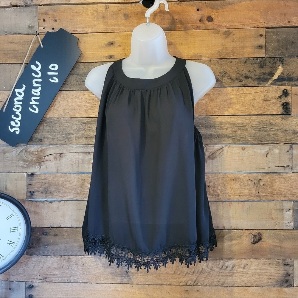 SALE-Altar'd State women's oversized black swing bridge top size small
